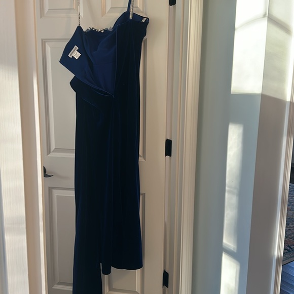 Portia & Scarlett Cobalt Velvet Dress - Picture 6 of 6